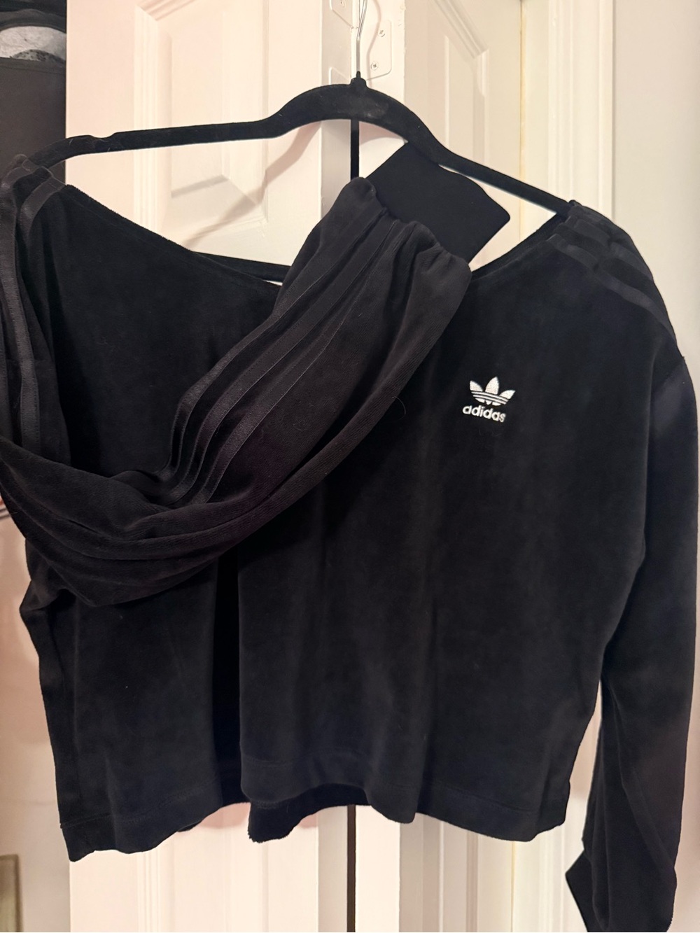 Adidas Velour Black Off the Shoulder Crop Sweatshirt NWT Sz Med